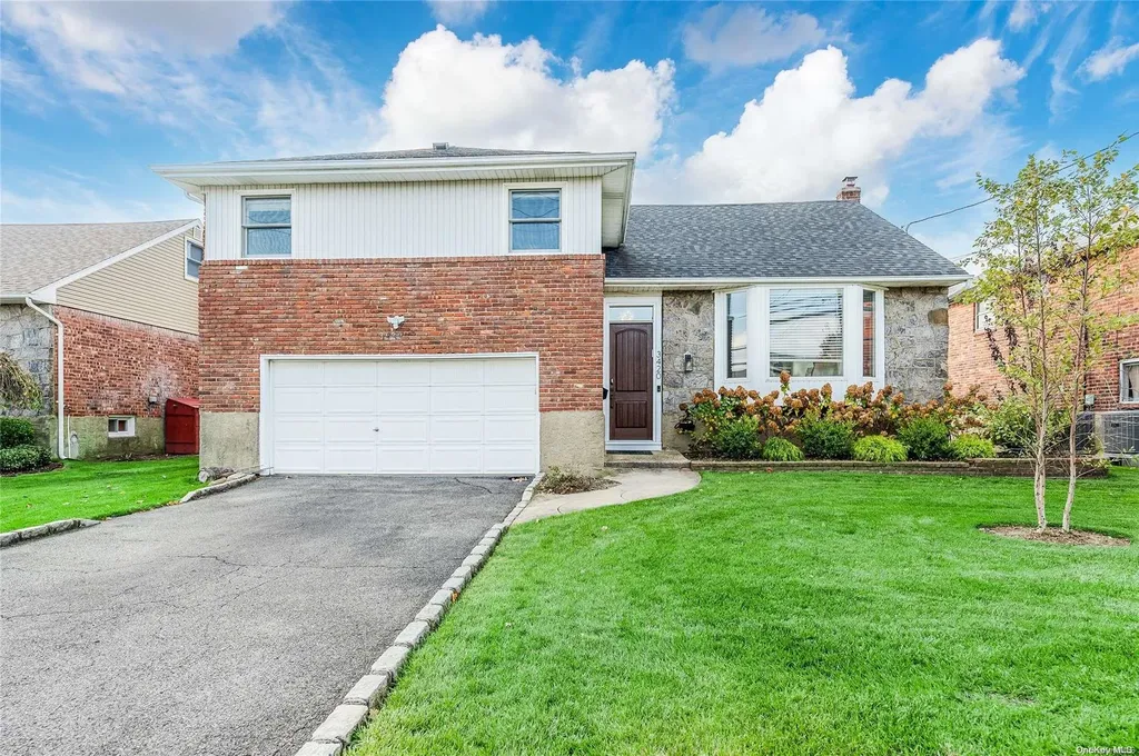 3420 Turf Road Oceanside NY 11572