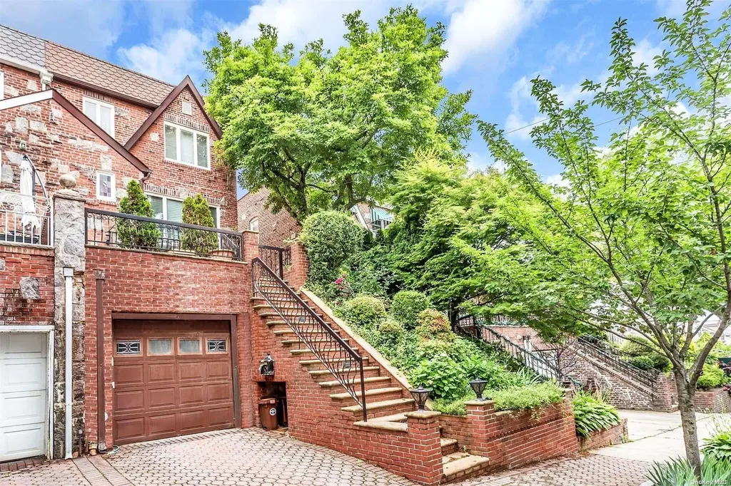 1153 84th Street Brooklyn NY 11228