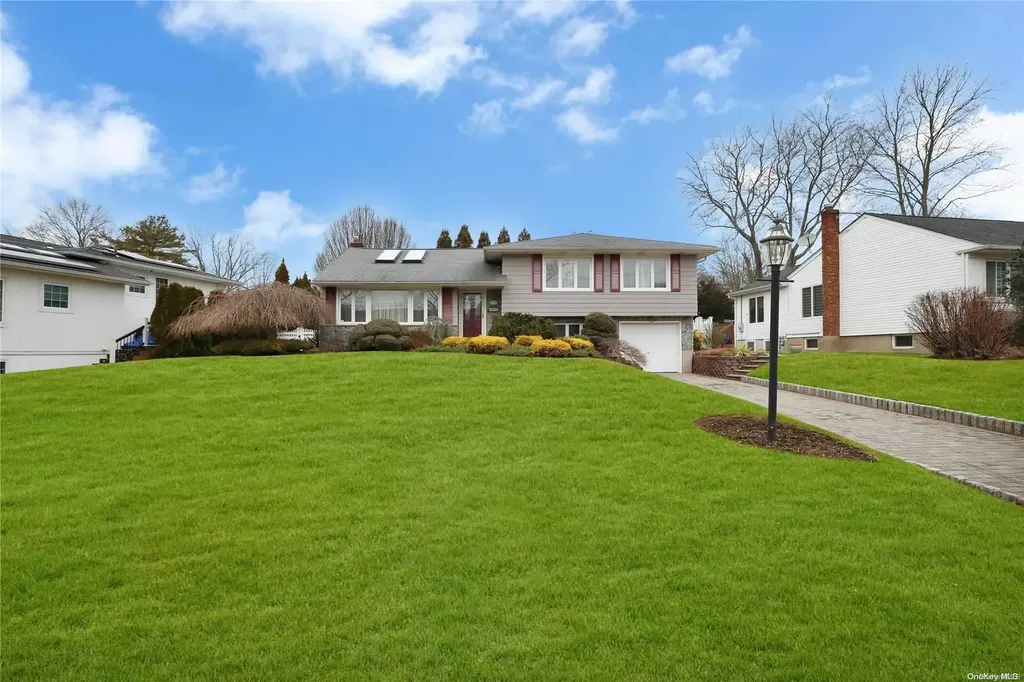 273 Haypath Road Old Bethpage NY 11804