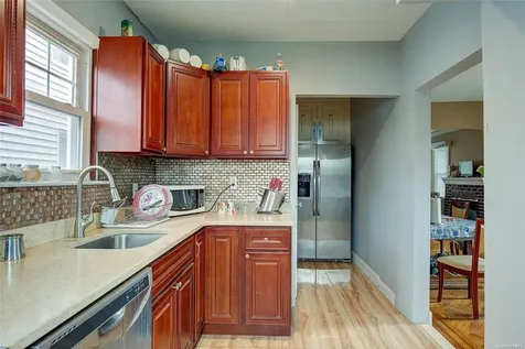 241-34 87th Avenue Bellerose NY 11426