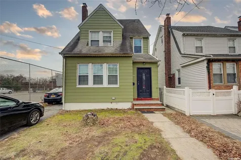 241-34 87th Avenue Bellerose NY 11426