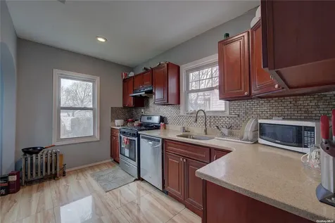 241-34 87th Avenue Bellerose NY 11426