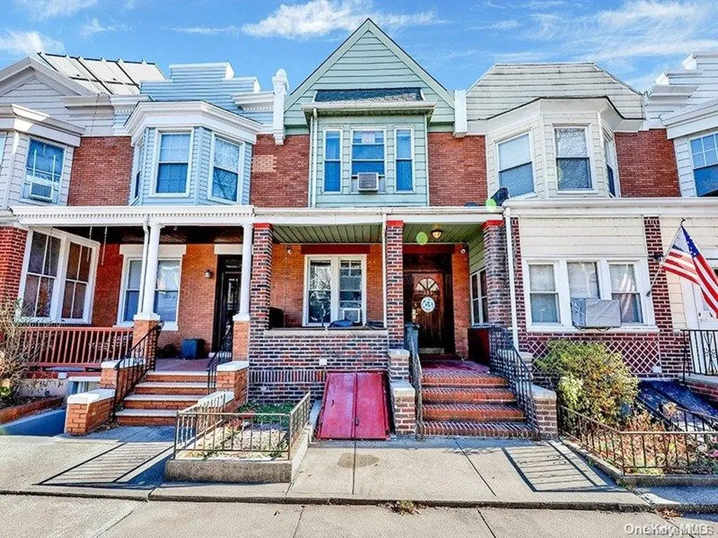 223 E 4th Street Brooklyn NY 11218