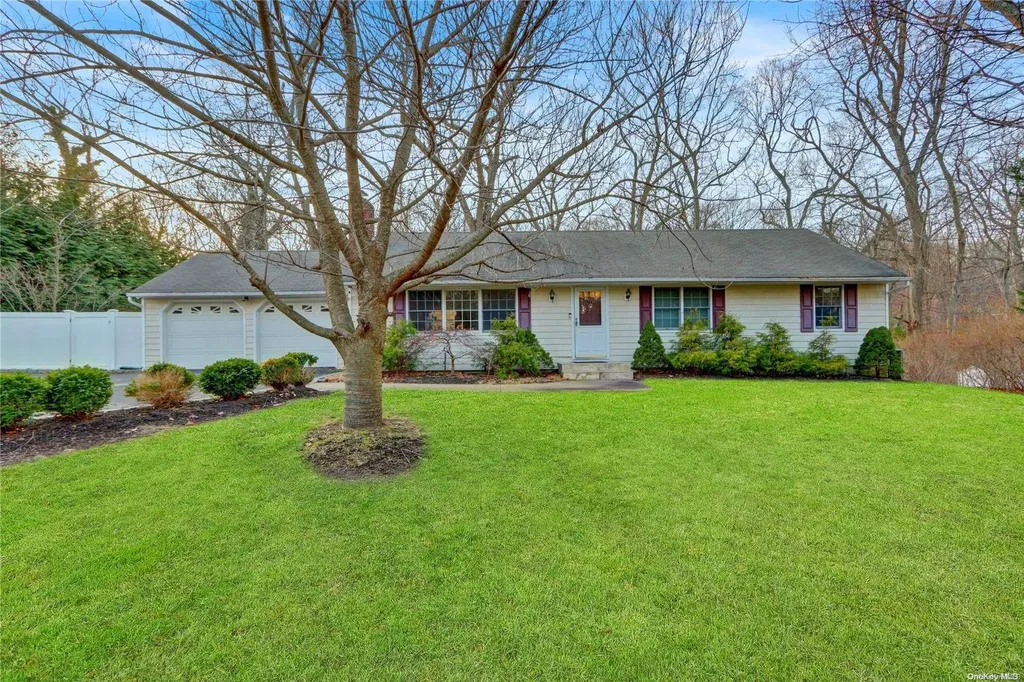 6 Mills Road Stony Brook NY 11790