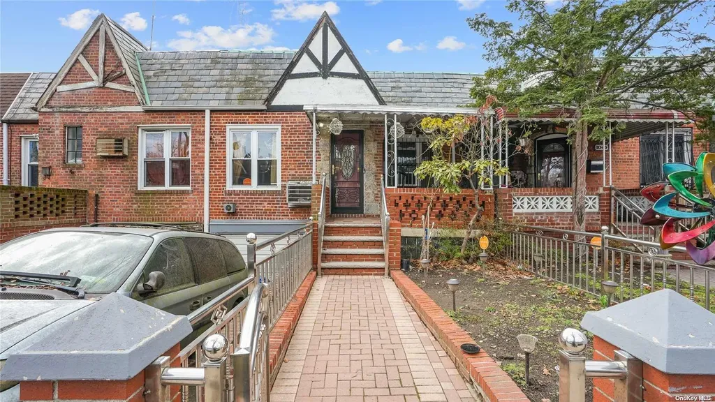 1050 E 52nd Street Brooklyn NY 11234