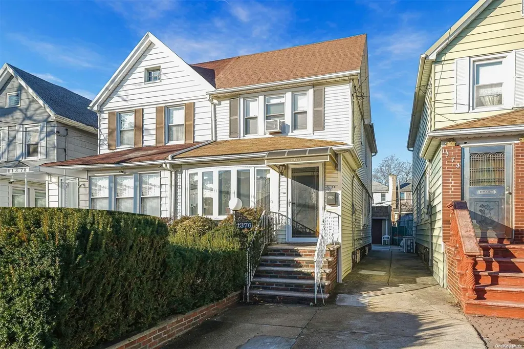 1376 Albany Avenue Brooklyn NY 11203