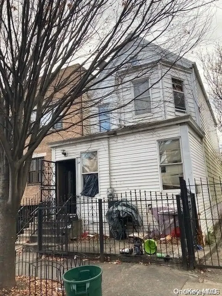 19 Doscher East New York NY 11208