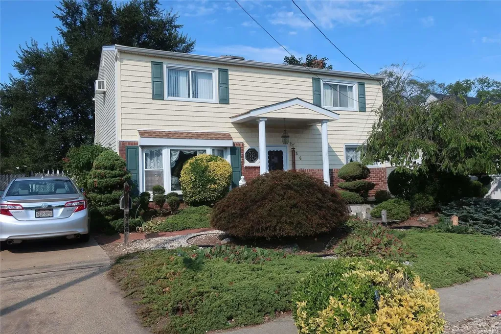 136 Belmill Road Bellmore NY 11710