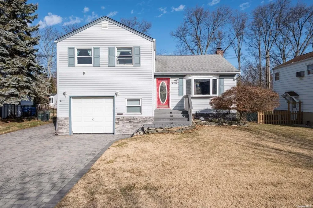 4135 Duff Place Seaford NY 11783