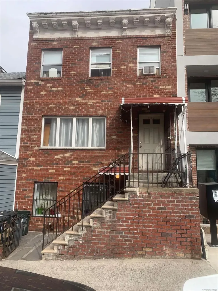 239 16th Street Brooklyn NY 11215