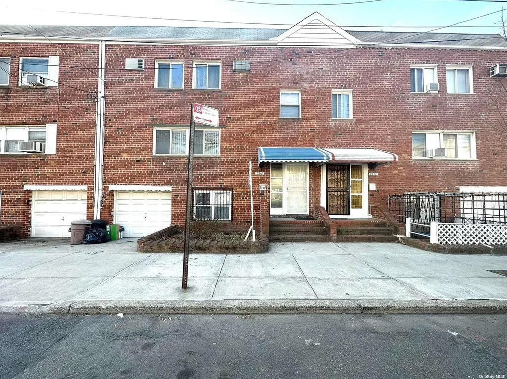 2218 E 16th Street Brooklyn NY 11229