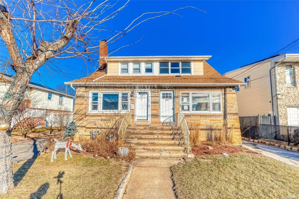 177 Westside Avenue Freeport NY 11520