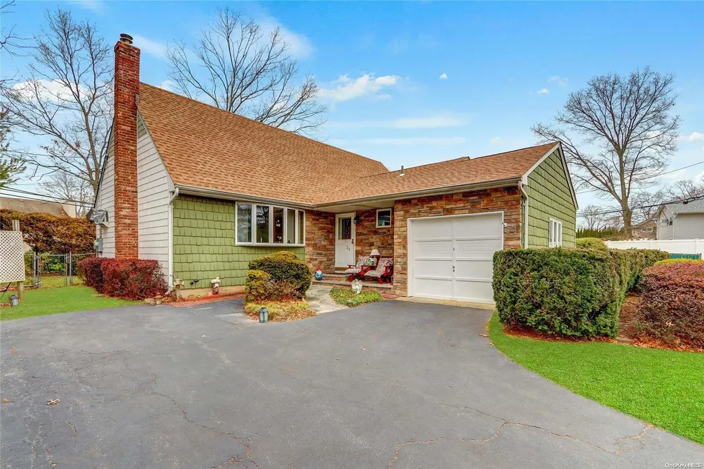 23 Arcadia Drive Dix Hills NY 11746