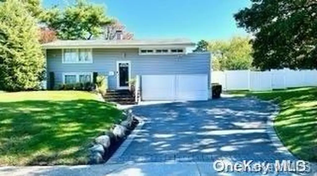 39 Scotchpine Drive Islandia NY 11749