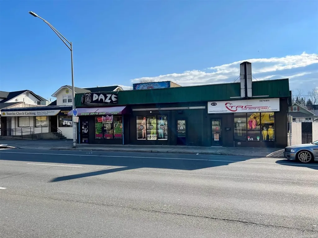 574 Sunrise Highway Baldwin NY 11510