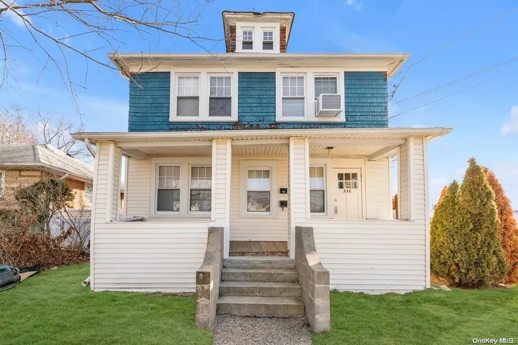 336 Oceanside Parkway Oceanside NY 11572