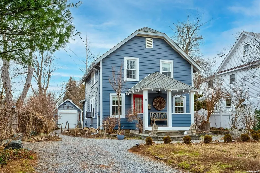 29 E Maple Road Greenlawn NY 11740