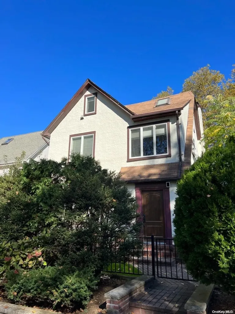 7231 Juno Street Forest Hills NY 11375