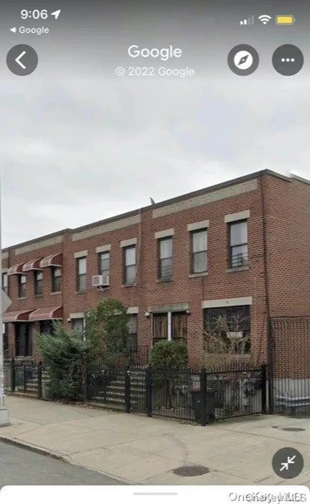 678 Lexington Avenue Brooklyn NY 11221