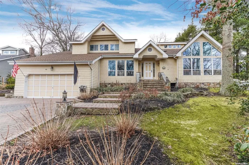 64 Laurel Drive Smithtown NY 11787