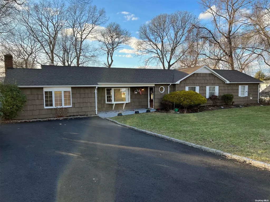19 Cherry Street Selden NY 11784
