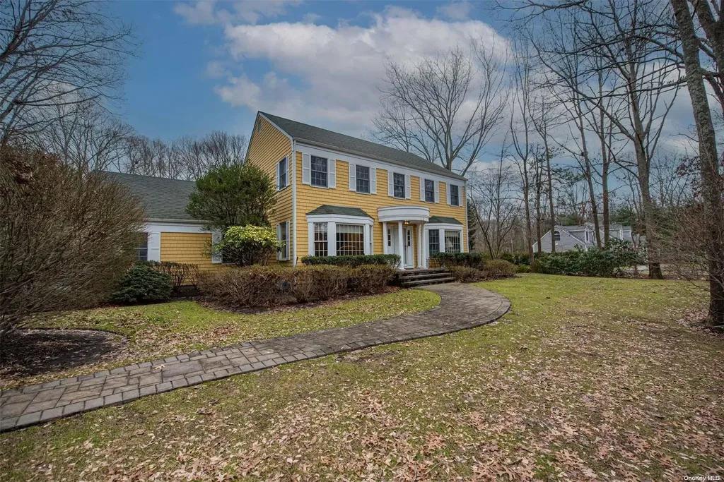 7 Deerfield Drive Wading River NY 11792