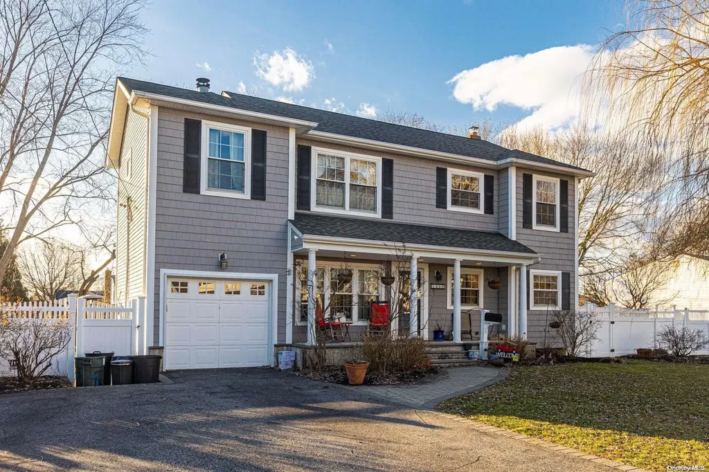 1440 Pine Acres Boulevard Bay Shore NY 11706