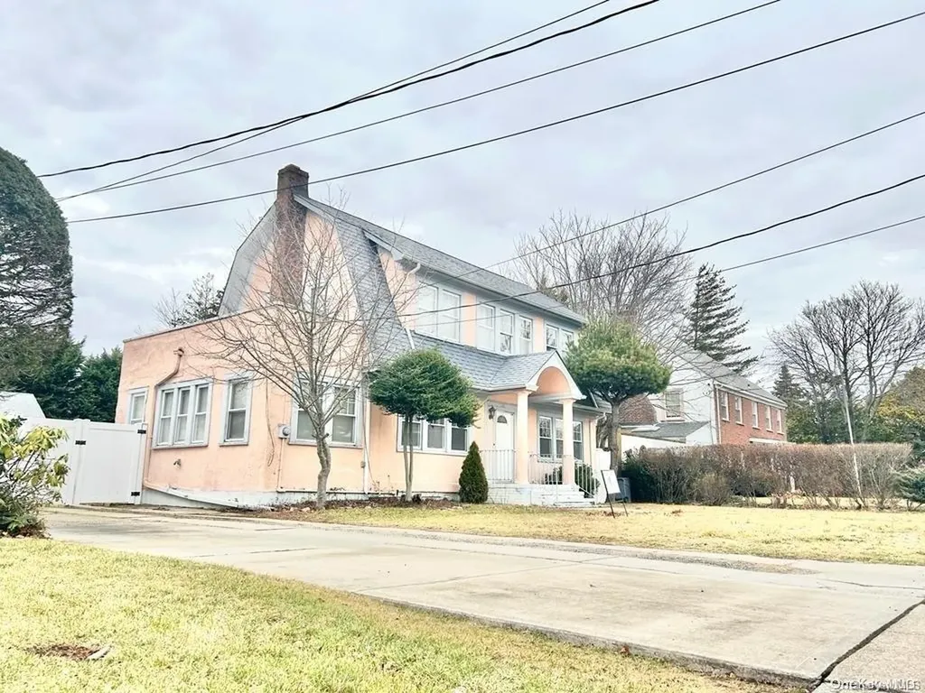 240 Locust Avenue Freeport NY 11520