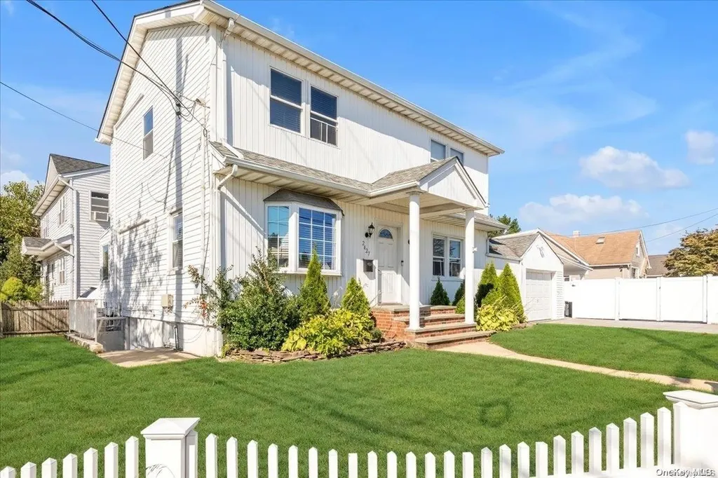 2427 Washington Boulevard North Bellmore NY 11710