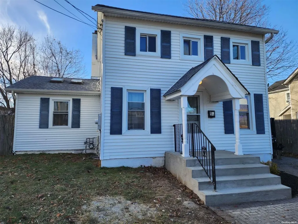 54 1st Avenue Bay Shore NY 11706