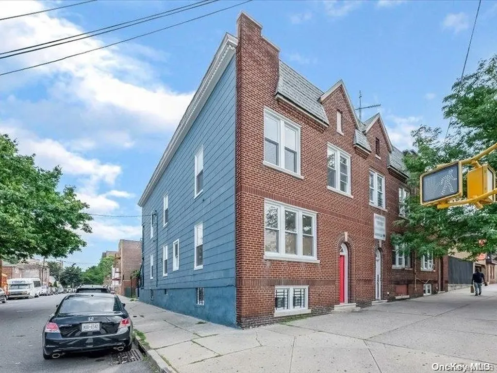 675 E 241st Street Bronx NY 10470
