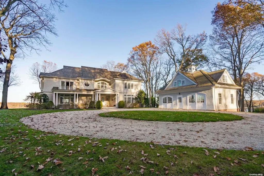 16 Lloydhaven Drive Huntington NY 11743