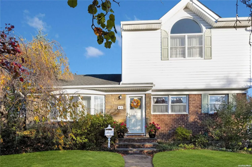 80 Rita Drive East Meadow NY 11554