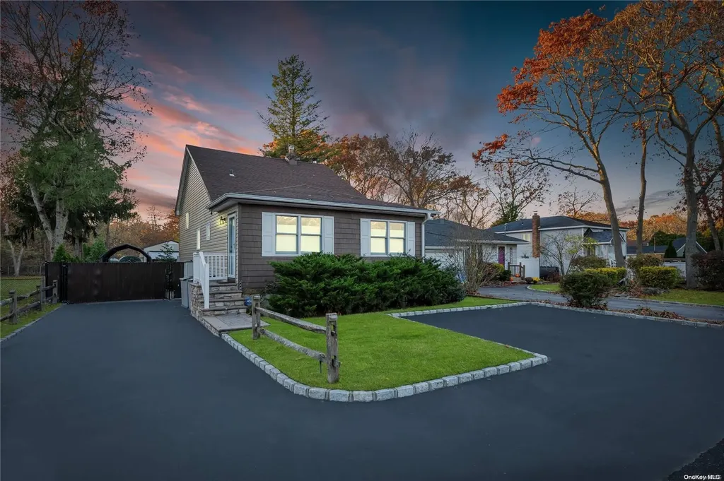130 Dare Road Selden NY 11784