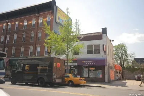 83-12 Broadway Elmhurst NY 11373