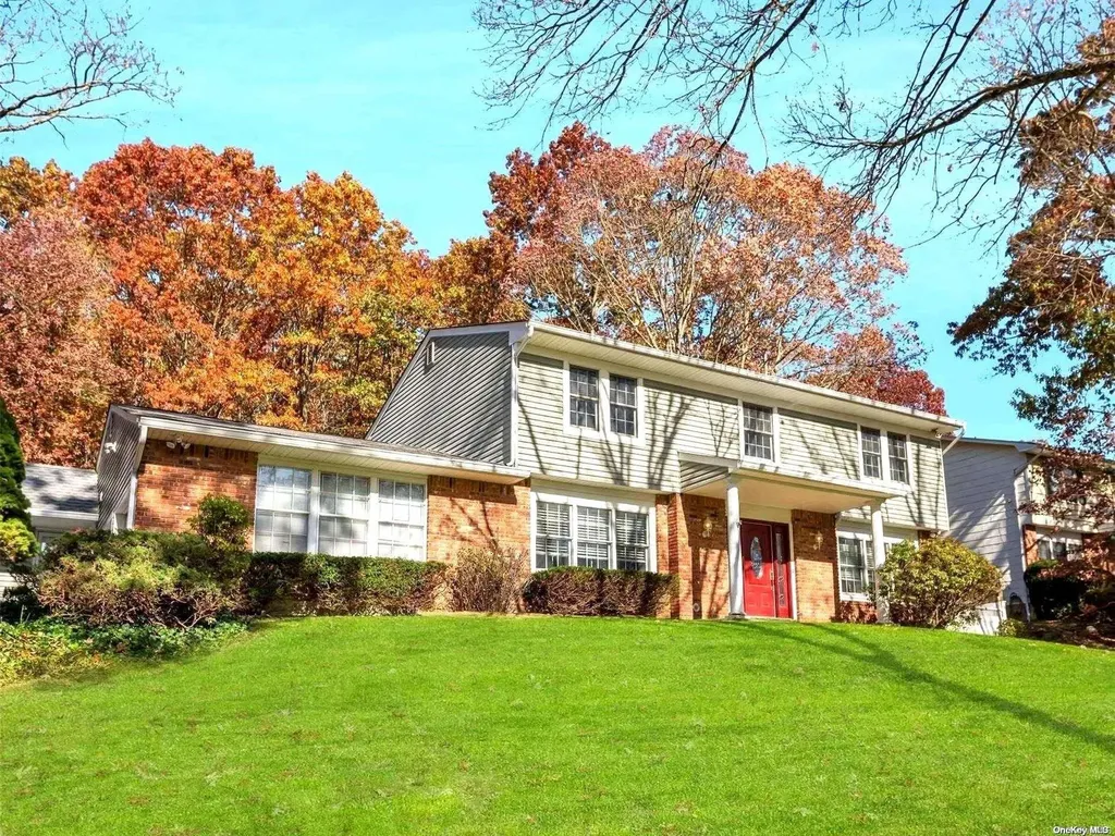125 Washington Boulevard Commack NY 11725
