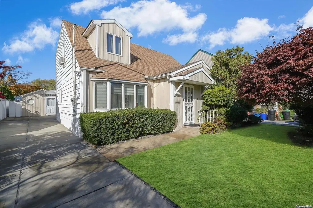 10 Horton Road Valley Stream NY 11581