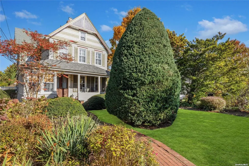 917 Thomas Avenue Baldwin NY 11510