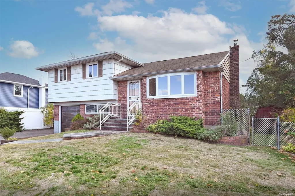 12 Maynard Drive Farmingdale NY 11735