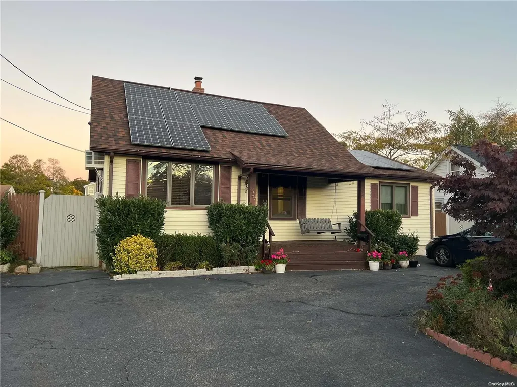 79 Commack Road Islip NY 11751