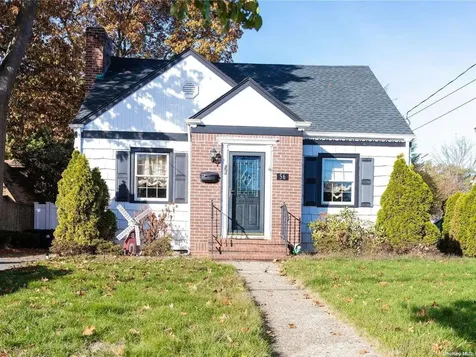 56 Cedar Avenue East Farmingdale NY 11735