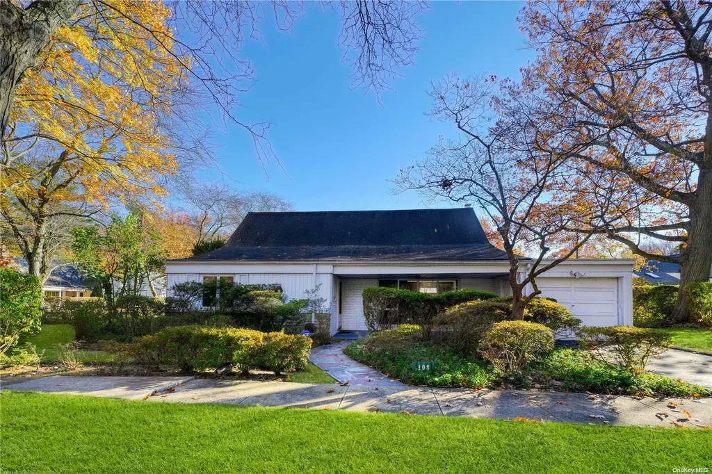 108 Croyden Avenue Great Neck NY 11023