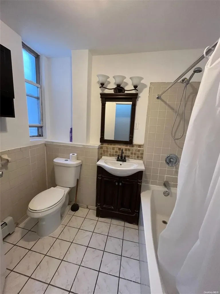 2720 Creston Avenue Bronx NY 10468