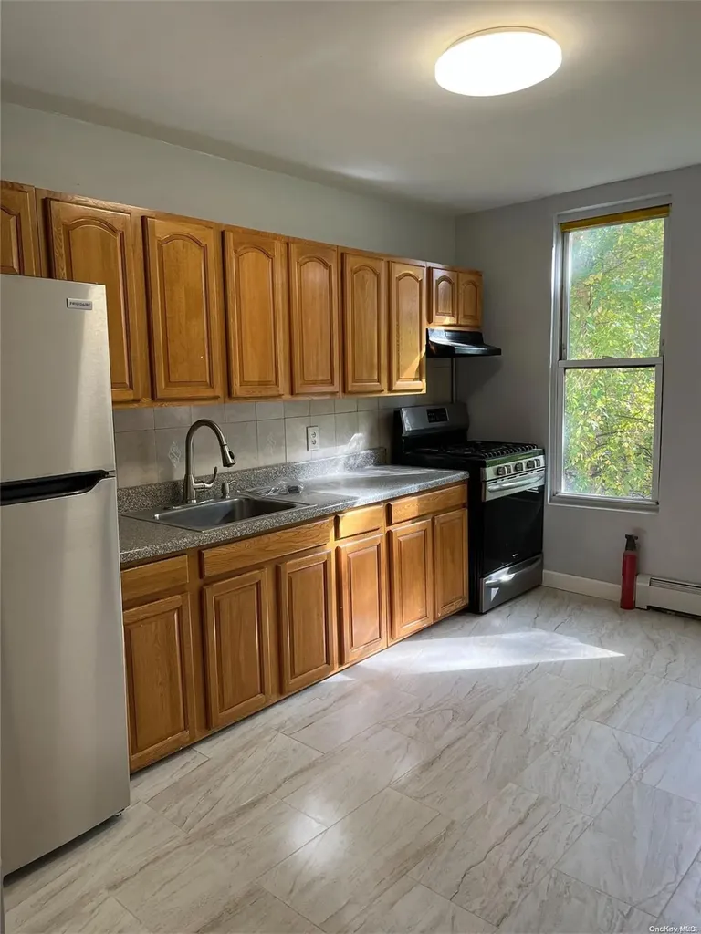 2720 Creston Avenue Bronx NY 10468