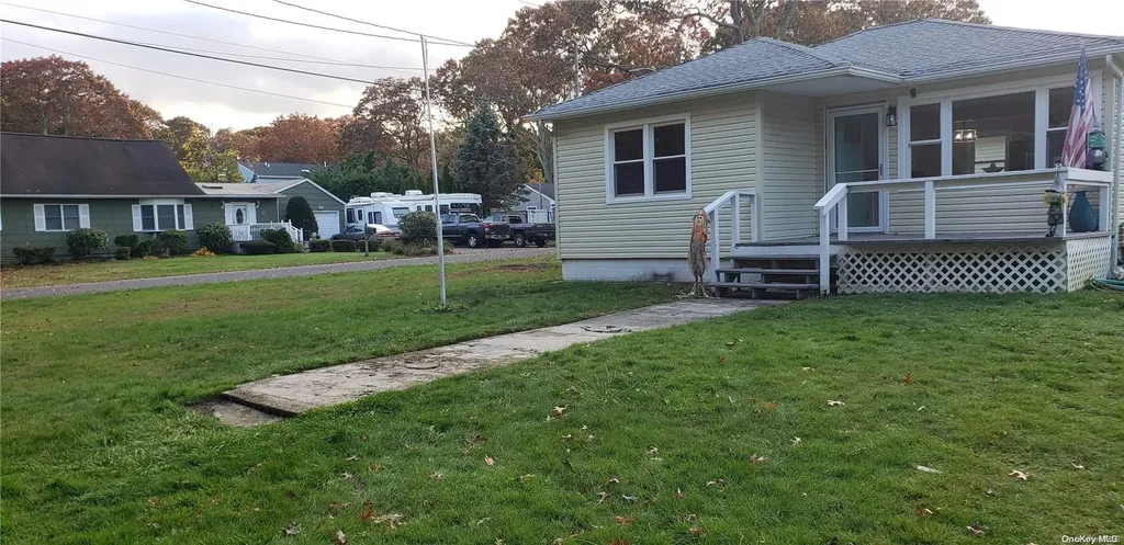 280 Monroe Drive Mastic Beach NY 11951