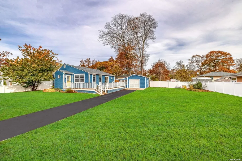 57 Lakeview Drive Mastic Beach NY 11951