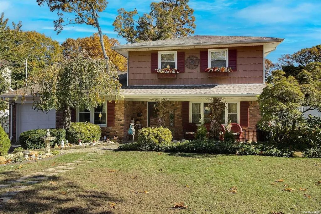 55 Pleasant Avenue Centereach NY 11720