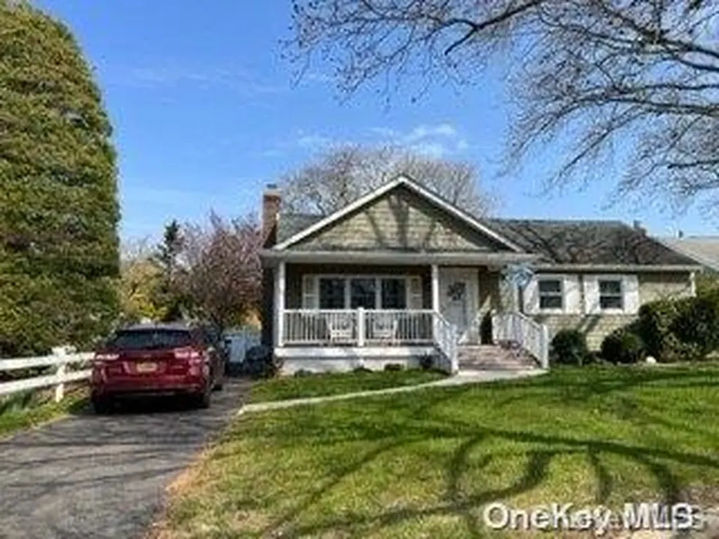 2965 Beltagh Avenue Wantagh NY 11793