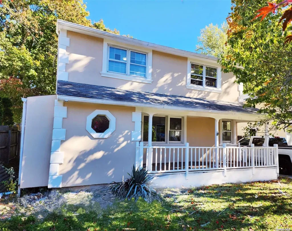 493 Washington Avenue Patchogue NY 11772