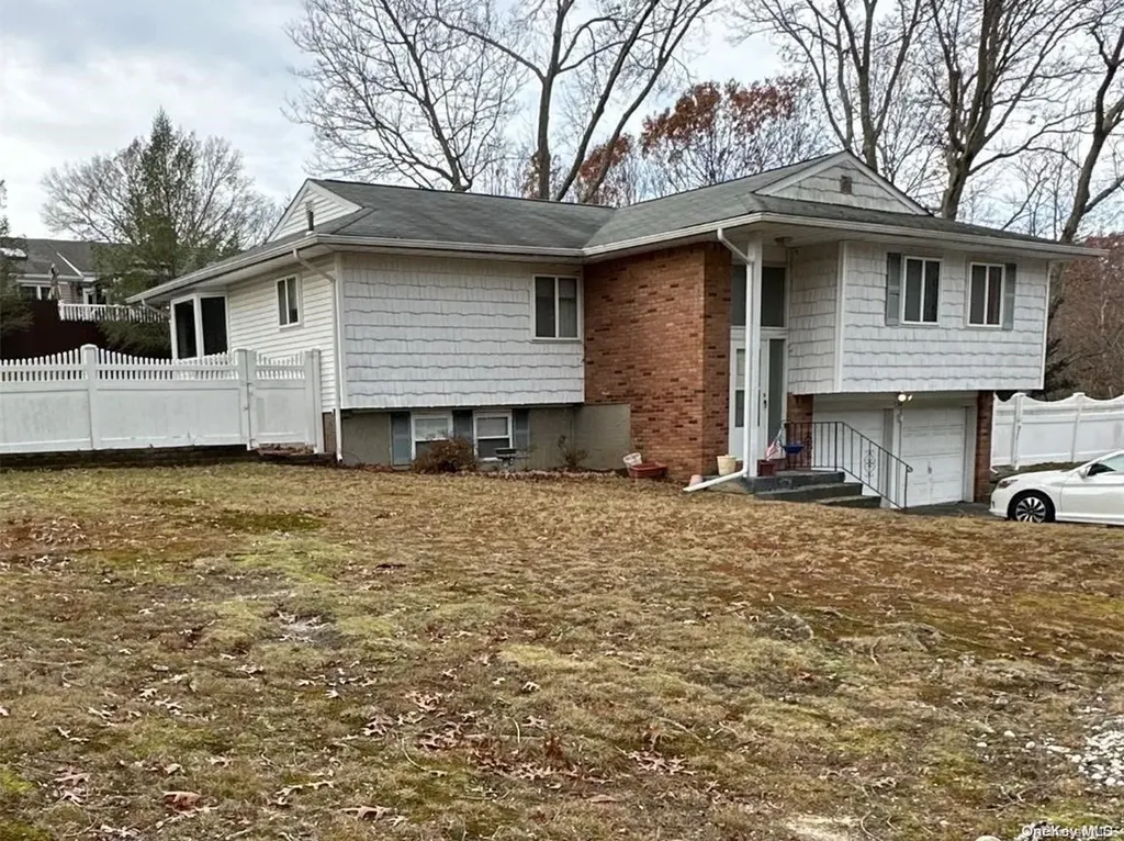 54 Patchogue Drive Rocky Point NY 11778